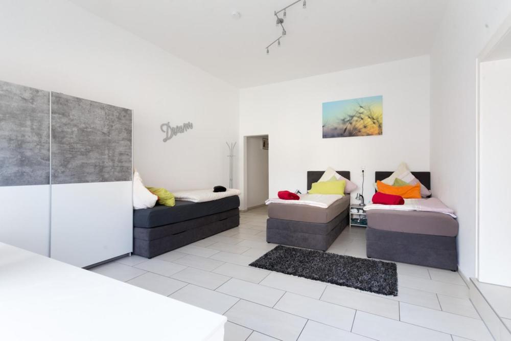 Oberkasseler Hof 3*