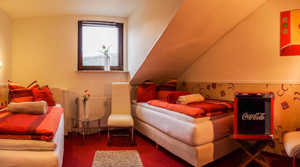 Guest house Oberkasseler Hof 3*